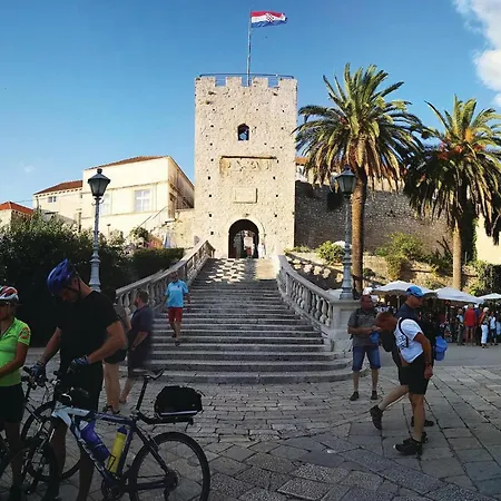 Apartamento Three-bedroom In Vela Luka