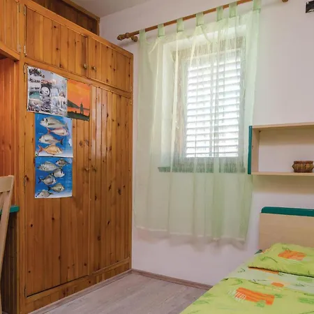 Three-bedroom In * 尼亚卢卡